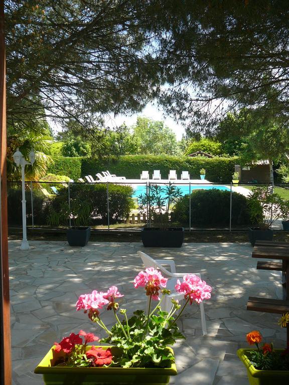 Les Chalets Des Mousquetaires Mirepoix (Gers) Exterior foto