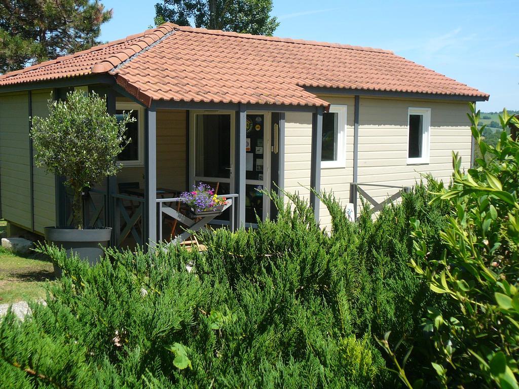 Les Chalets Des Mousquetaires Mirepoix (Gers) Exterior foto