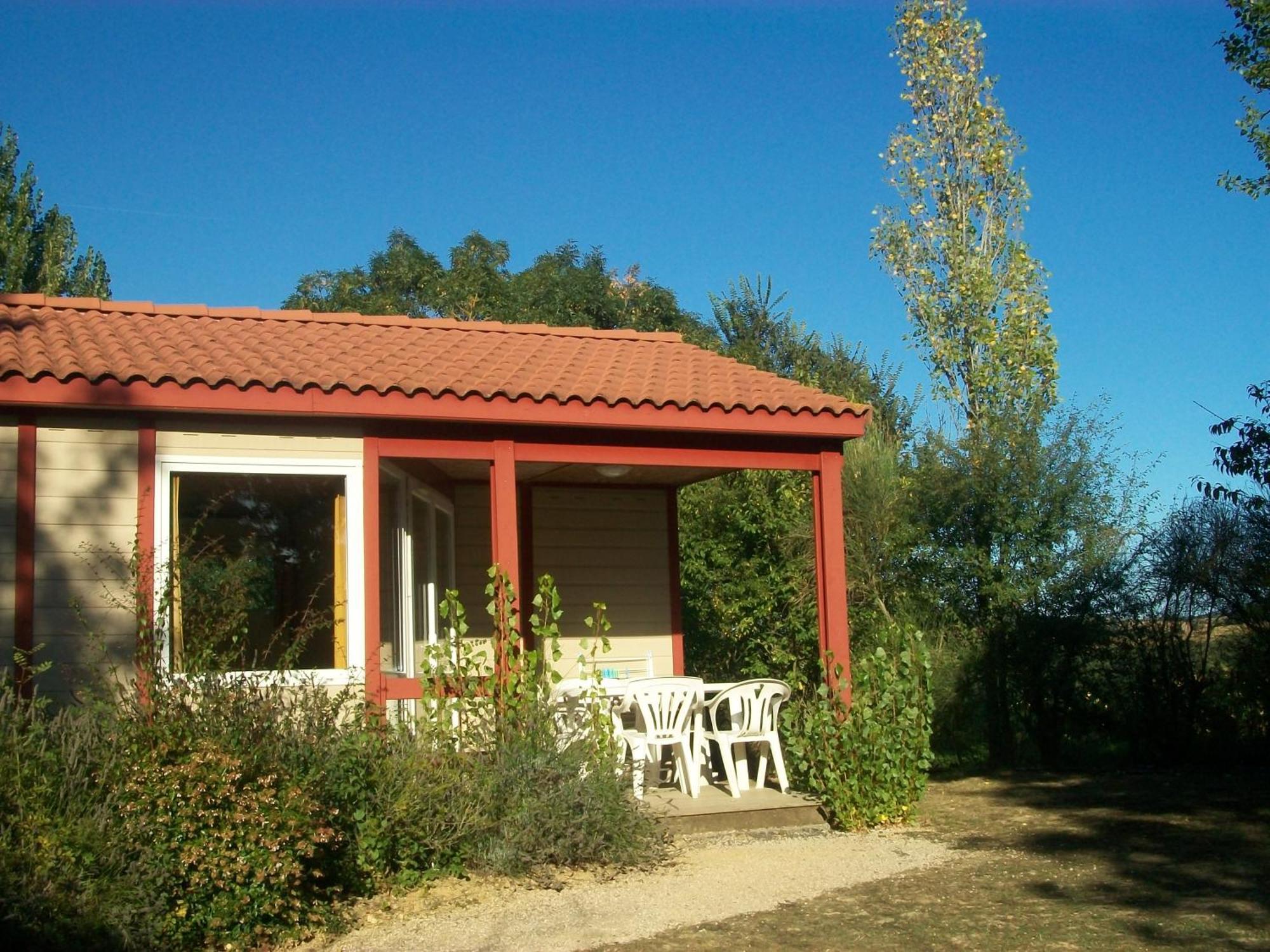 Les Chalets Des Mousquetaires Mirepoix (Gers) Exterior foto