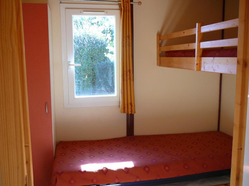 Les Chalets Des Mousquetaires Mirepoix (Gers) Quarto foto