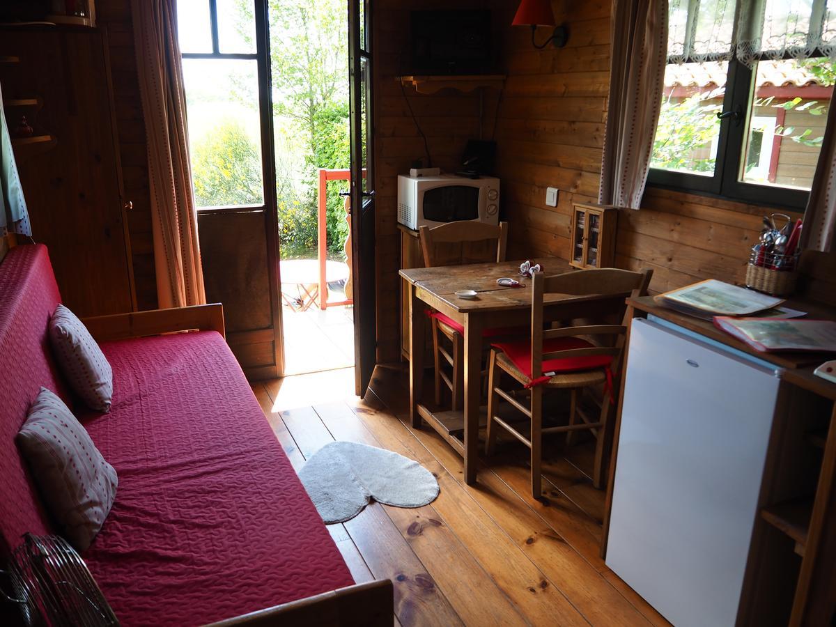 Les Chalets Des Mousquetaires Mirepoix (Gers) Exterior foto