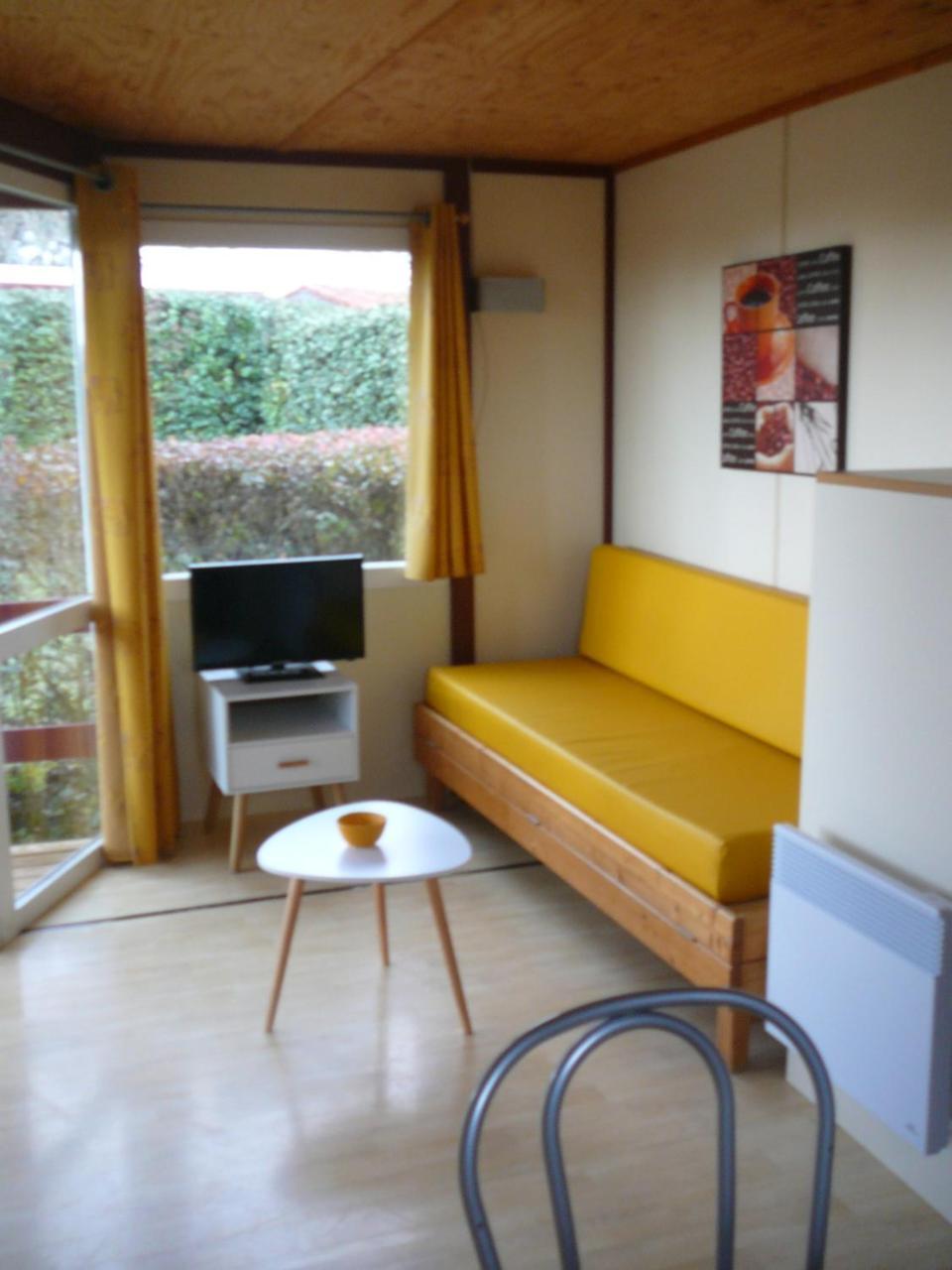 Les Chalets Des Mousquetaires Mirepoix (Gers) Exterior foto